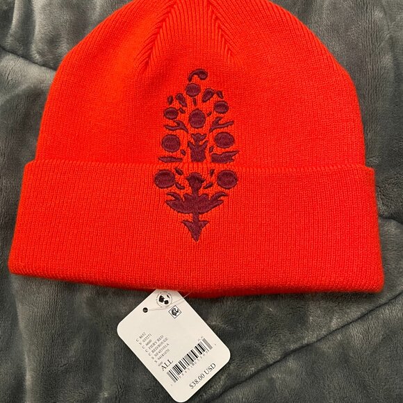 NWT $38 Free People FP Movement Iconic Buti Beanie ALL Size - Picture 5 of 7